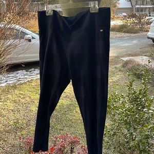 Melissa McCarthy blue/black. Leggings 1x